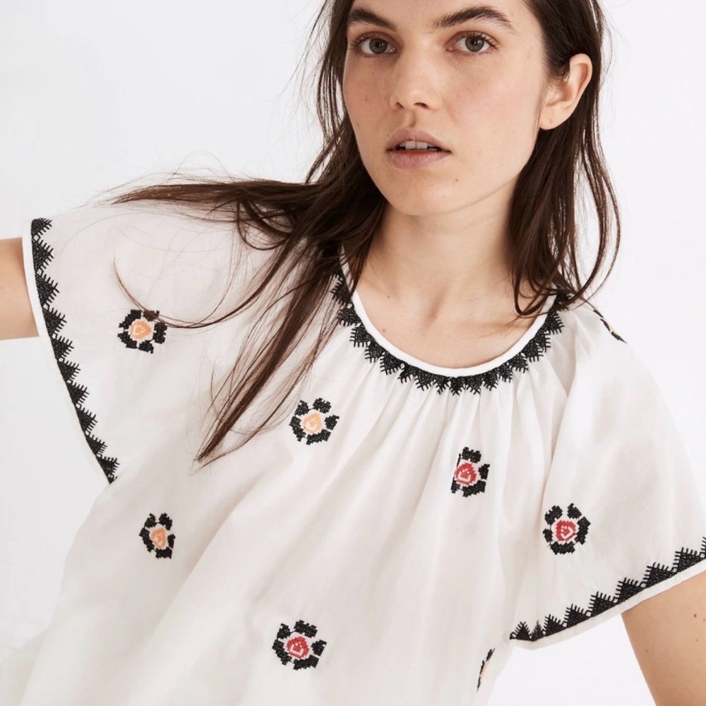 Madewell Embroidered Flutter Sleeve Top Size M - Picture 2 of 12